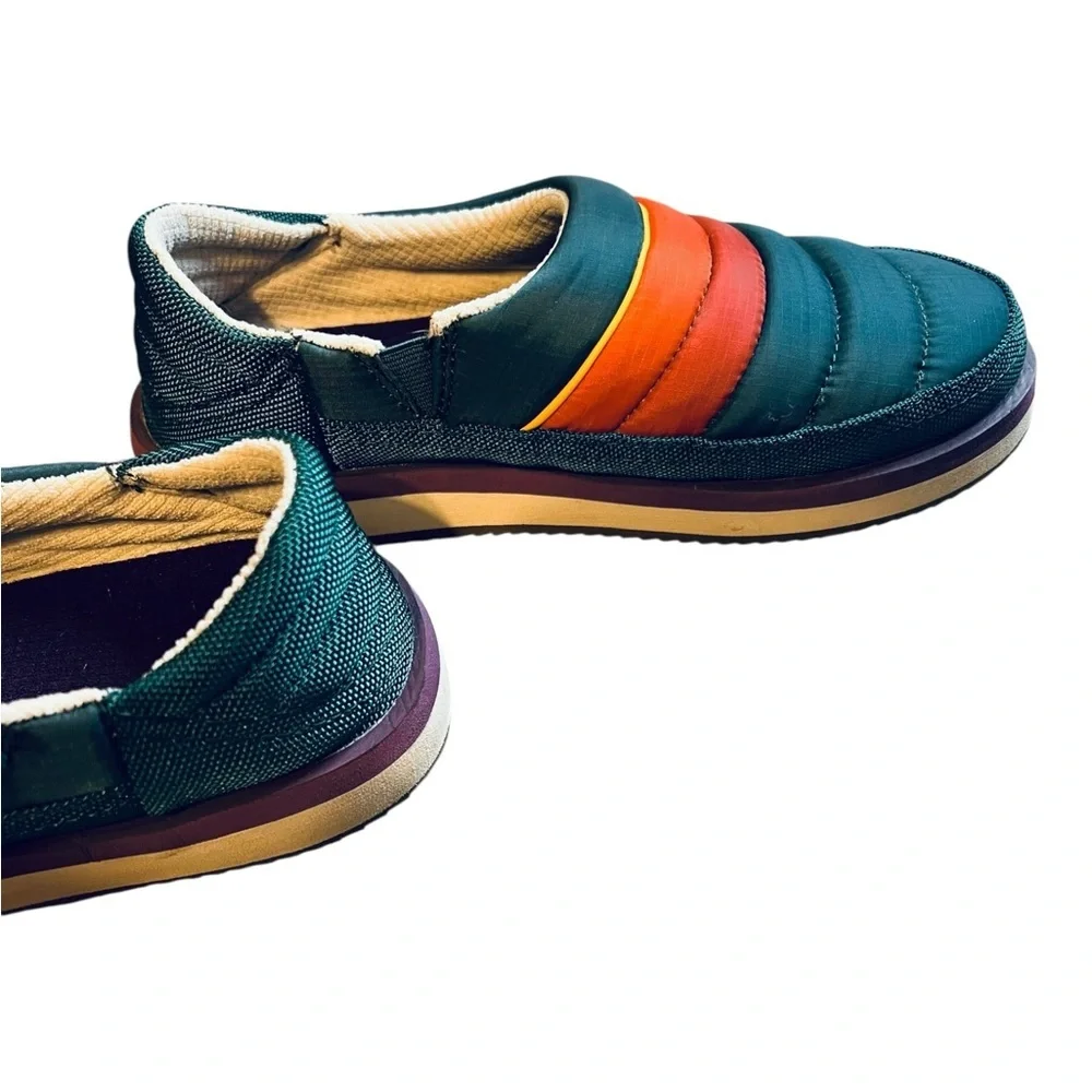 Sanuk Quilted Slip-On Shoes – Size 7 - Picture 5 of 10